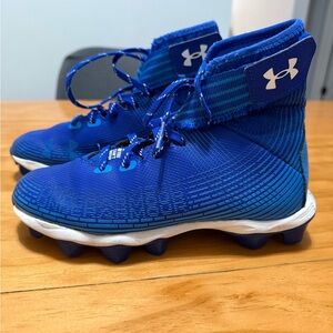 Under Armour Kids Blue High-Top cleats